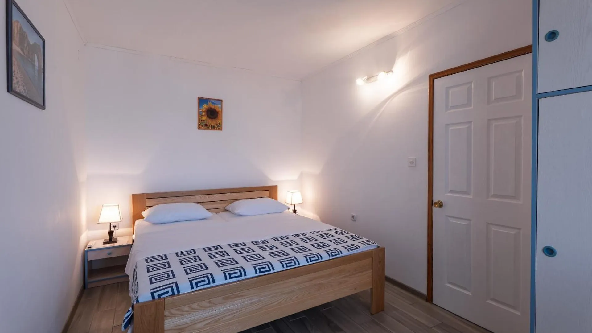 Apartments Kulji Pag Town 0*,  Croacia